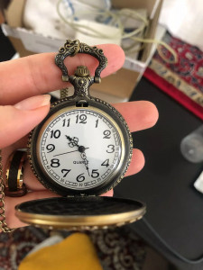 Steampunk kapesní hodinky Alenka v říši divů